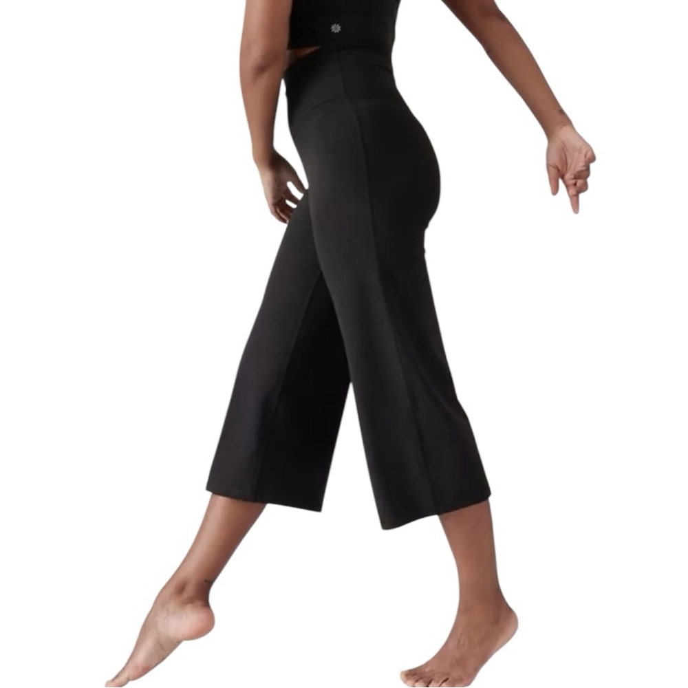 Athleta Elation Wide Crop Pant size S/P 587198